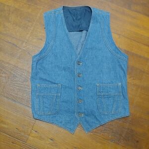 Vintage 1970s Lee Classic Blue Denim Vest